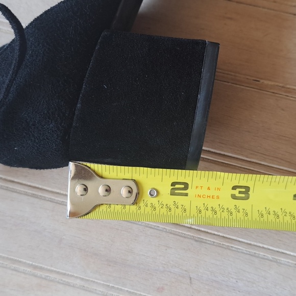 Kenneth Cole New York Tonniane Black Suede Wrap Around Ankle Lace Up Block Heel - Picture 10 of 12